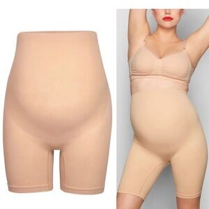 SKIMS Maternity Sculpting Short Mid Thigh Size S/M NWOT